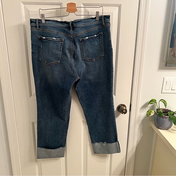 NEW! LOFT Modern Straight Jeans - Picture 4 of 4